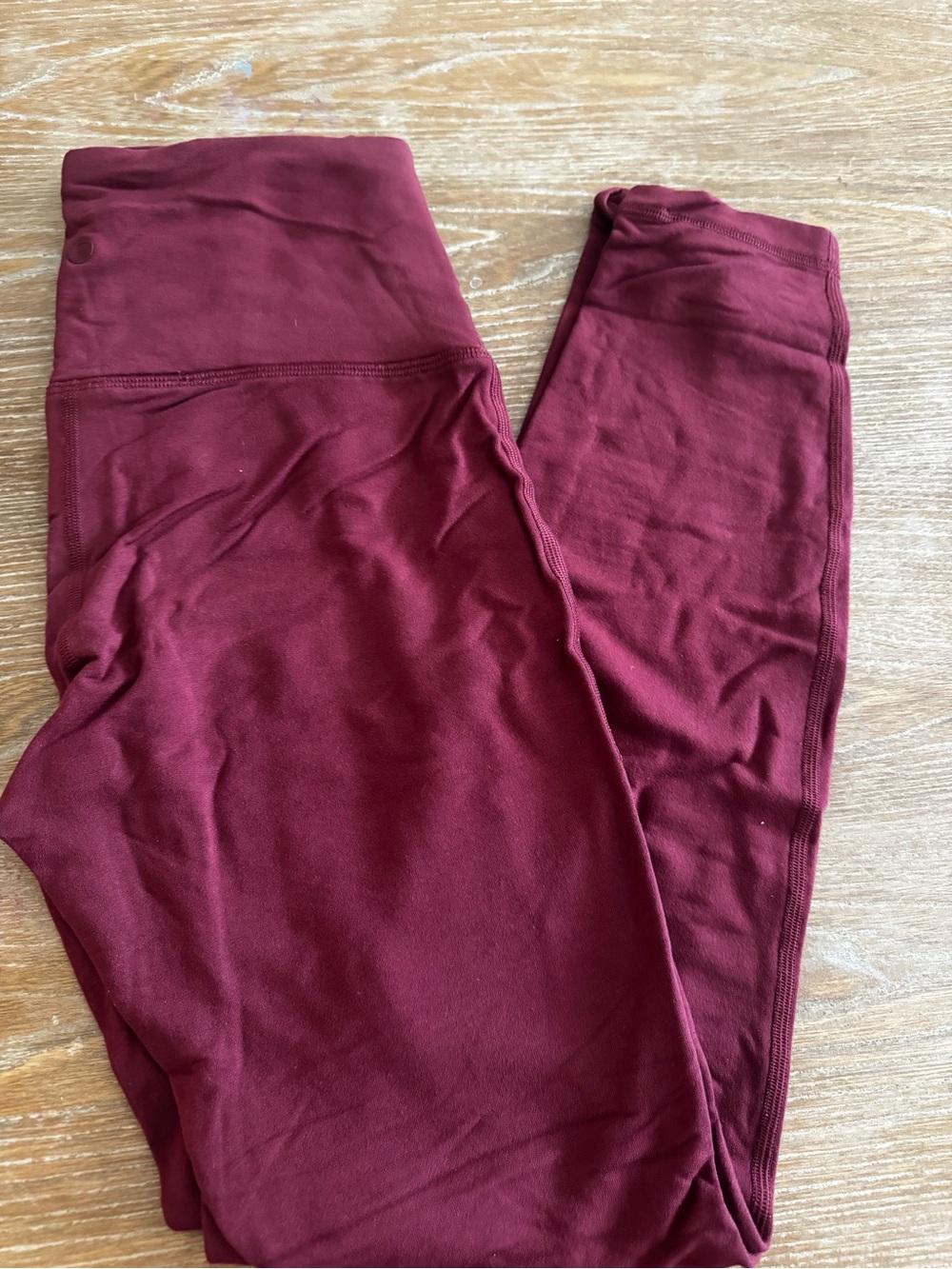 High-Waist Fleece Leggings in Burgundy